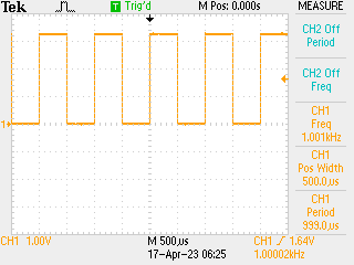 Oscilloscope trace, 1kHz square wave